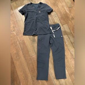 Figs Technical Collection Slate Scrub Set, XS Top + S Bottom